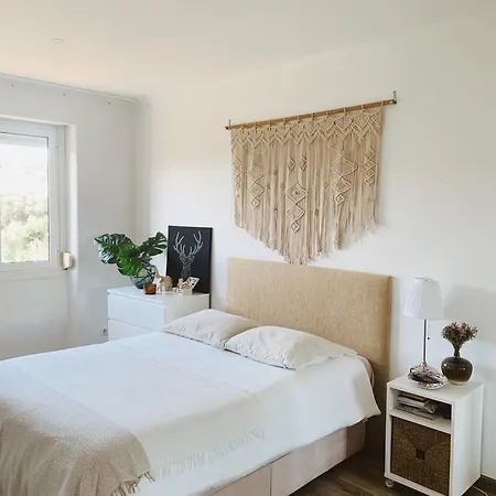Quarto Em Campolide 아파트 리스본